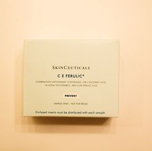 C E Ferulic sample box of 10
